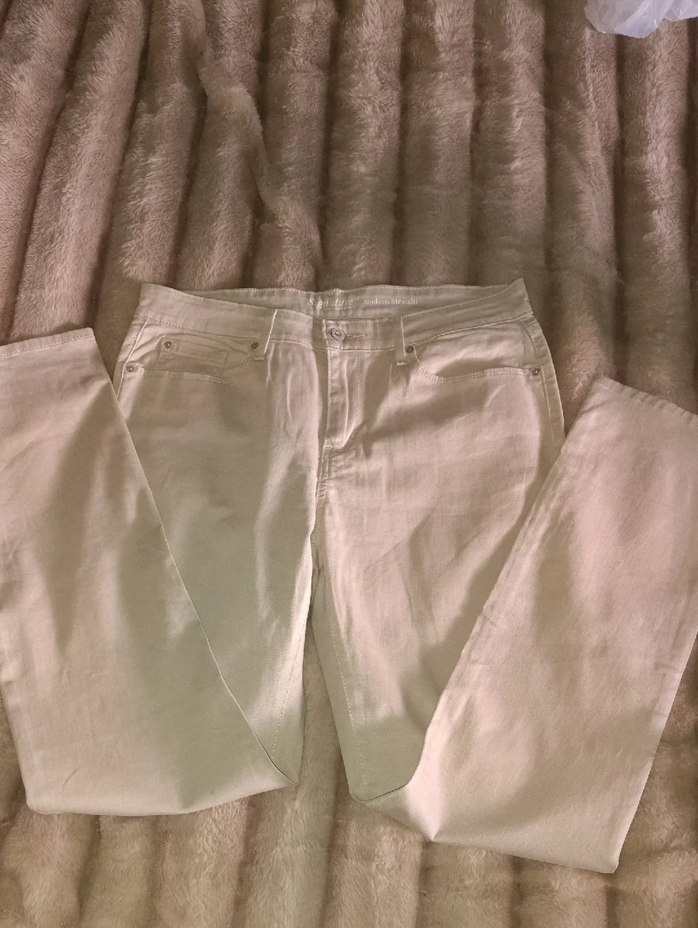 Signature Levi Modern Straight - Picture 2 of 4